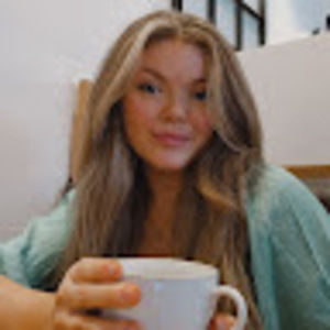 Meet your Posher, Jenna